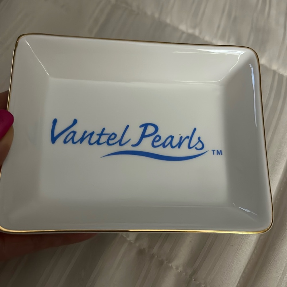 Vantel Pearls Jewelry Tray NIB